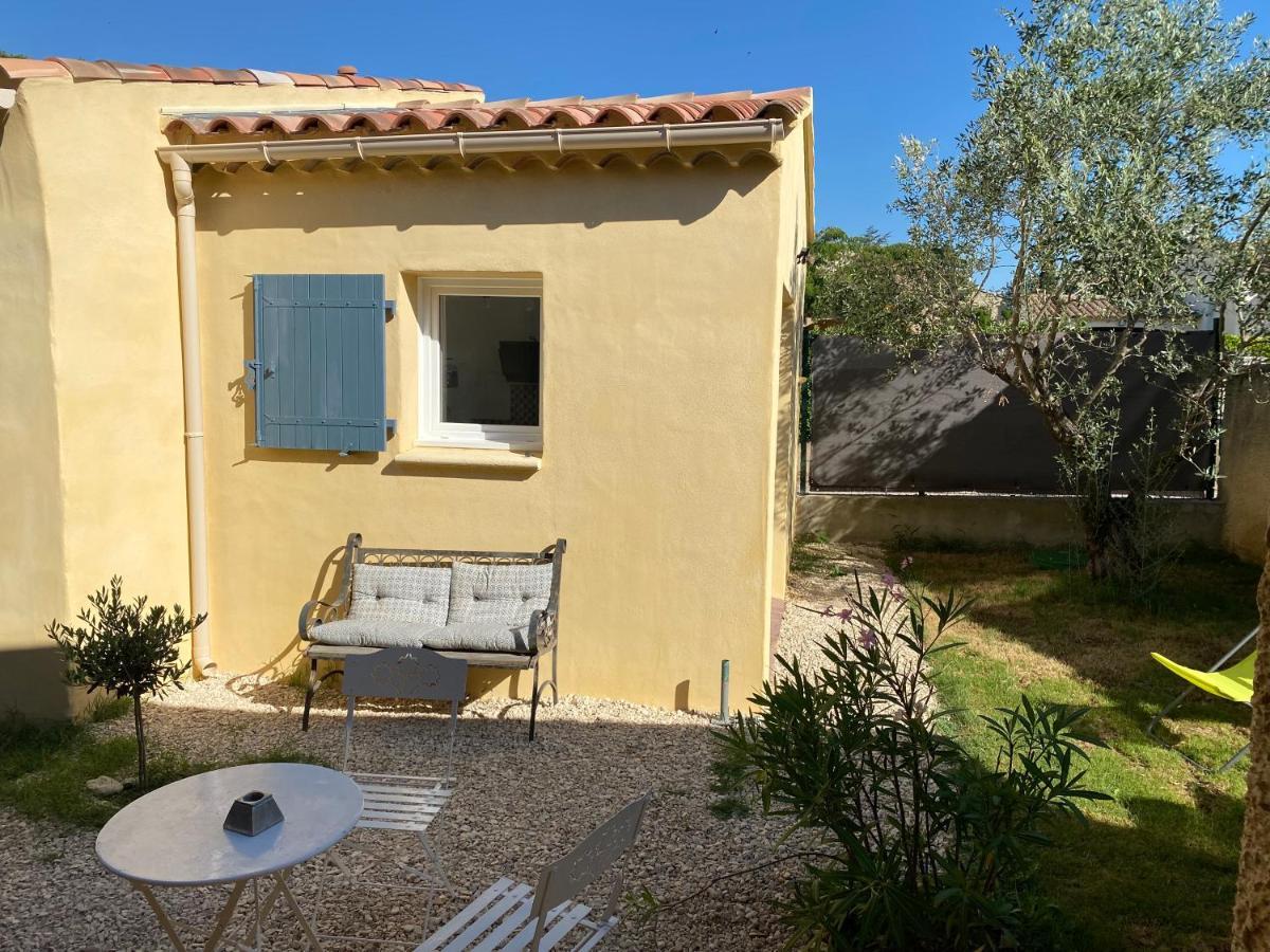 Gite Lou Sabai Au Pied Des Dentelles De Montmirail, Piscine Partagee Aubignan Extérieur photo